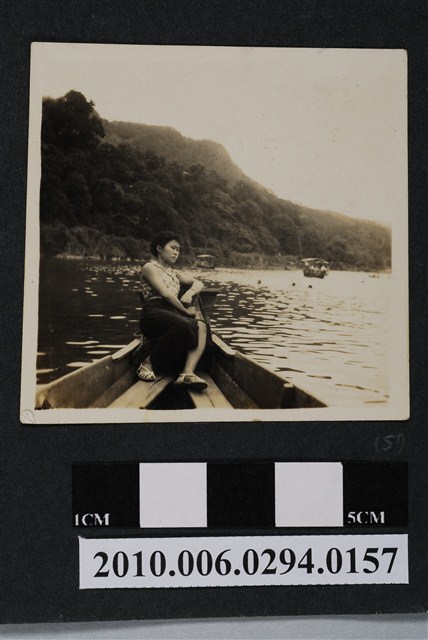 女子獨照 (共1張)