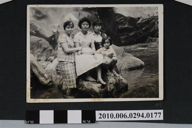 四人合照 (共1張)