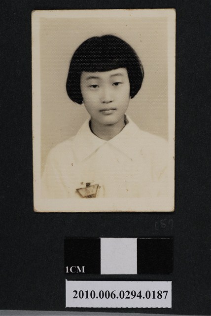 女子大頭照 (共1張)