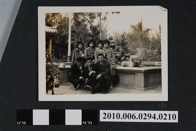 七人合照 (共1張)