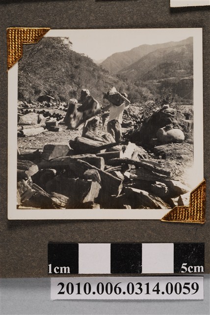 東西橫貫公路工作照 (共4張)