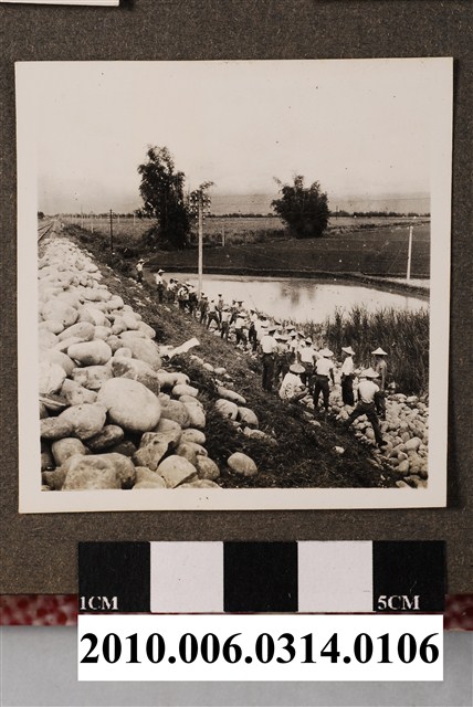 屏東線鐵道鋪設工作照13 (共2張)