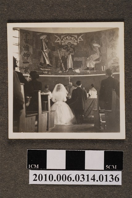 婚禮側拍照5 (共2張)