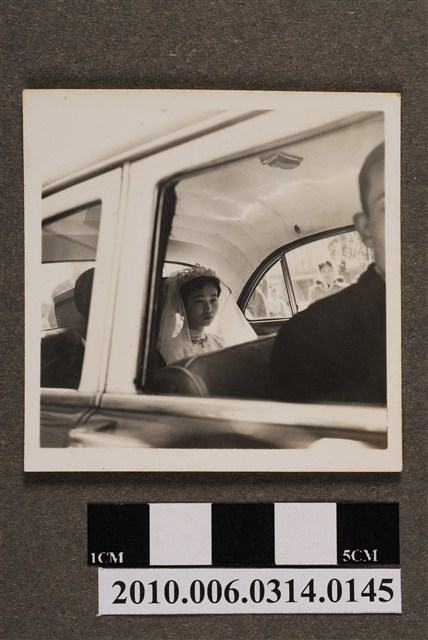 婚禮側拍照14 (共2張)