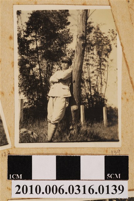 男子獨照 (共1張)