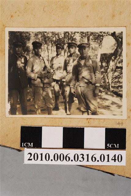 五人合照 (共1張)