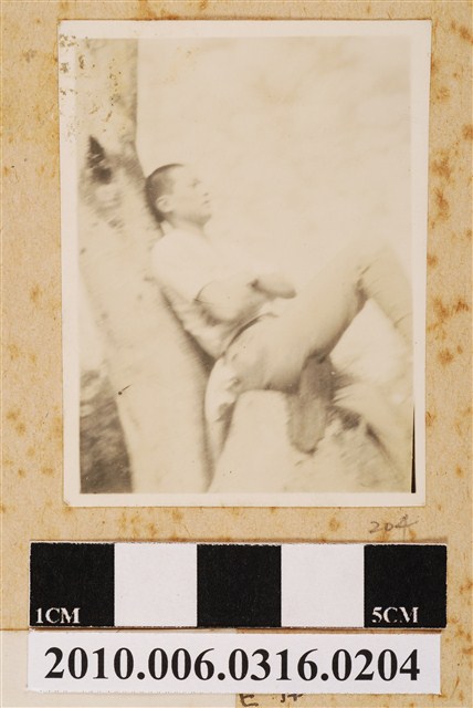 男子獨照 (共1張)