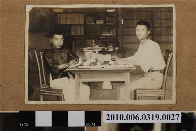 兩男合照 (共1張)