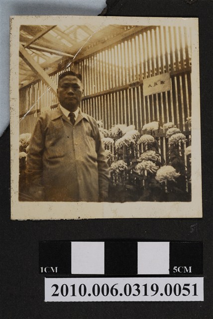 男子獨照 (共1張)