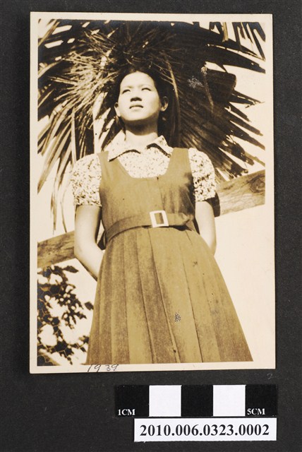 女子獨照 (共1張)