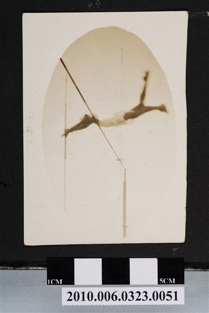 男子撐竿跳照 (共1張)