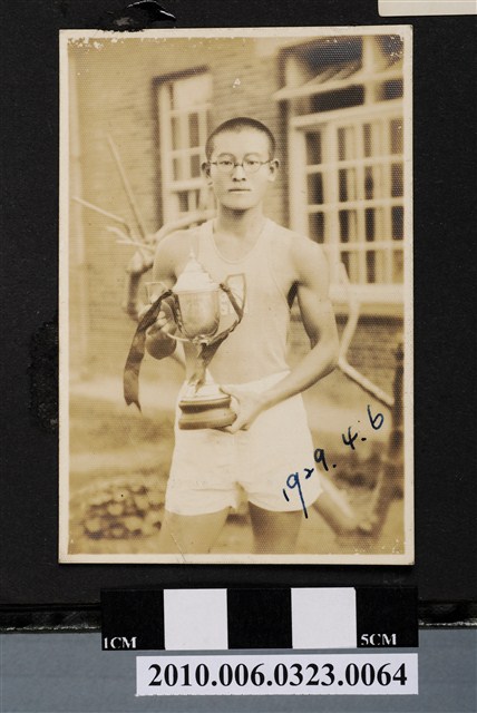 廖漢水獨照 (共1張)