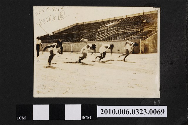 田徑競賽於甲子園照 (共1張)
