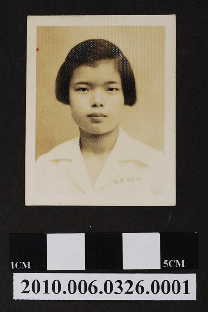 女子大頭照 (共1張)