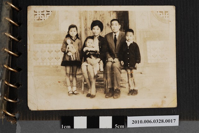 5人合照 (共2張)