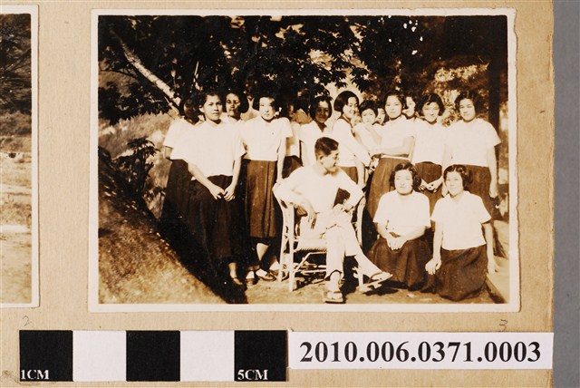 團體合照 (共1張)
