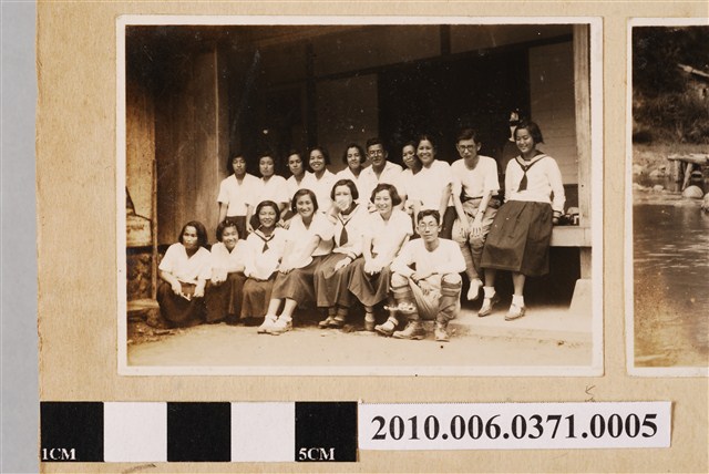 團體合照 (共1張)