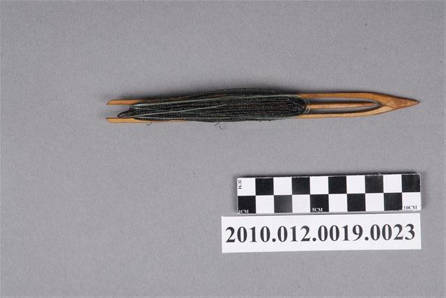 補網針含咖啡色漁線1 (共4張)