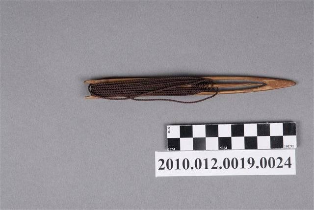 補網針含咖啡色漁線2 (共4張)