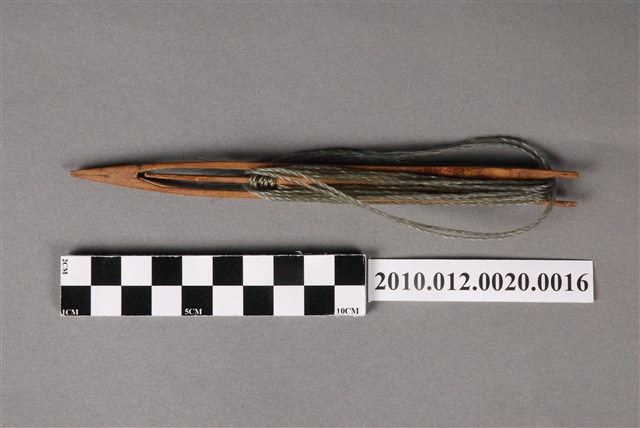 補網針含墨綠色漁線 (共4張)