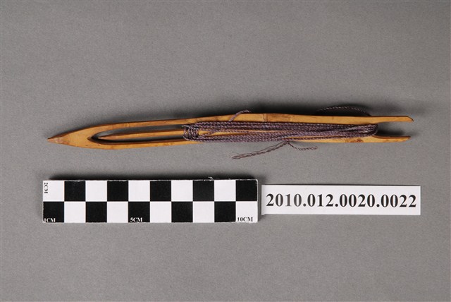 補網針含咖啡色漁線 (共4張)