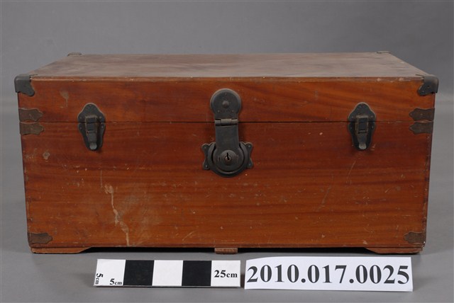 木製衣箱 (共5張)