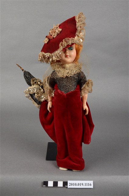 橘髮歐洲仕女玩偶 (共9張)