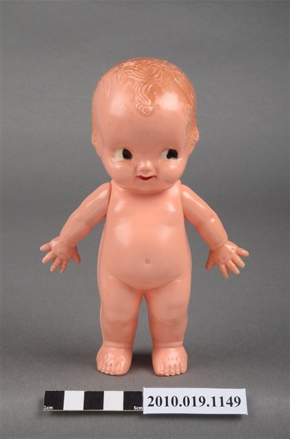金髮裸身男孩玩偶 (共9張)