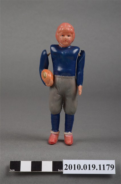 橘髮橄欖球員玩偶 (共9張)