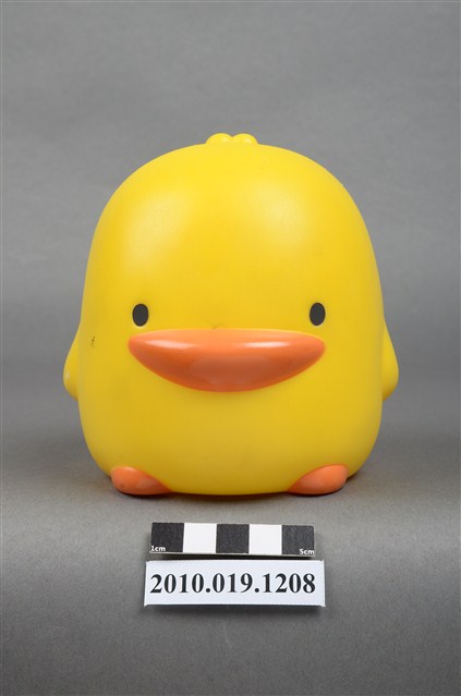 彰化銀行鴨子造型存錢筒 (共9張)