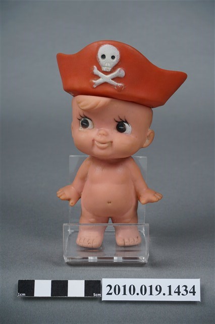 海盜帽男孩玩偶 (共9張)