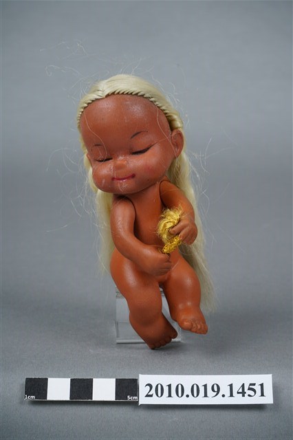 女孩玩偶 (共9張)