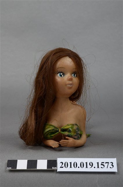 長髮泳衣美女玩偶 (共9張)