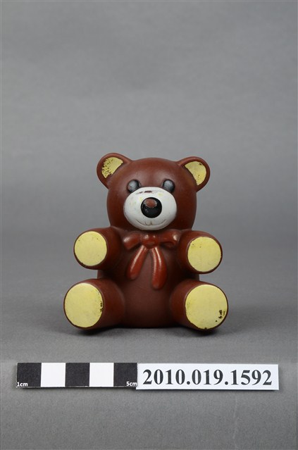 塑膠咖啡熊玩偶 (共9張)