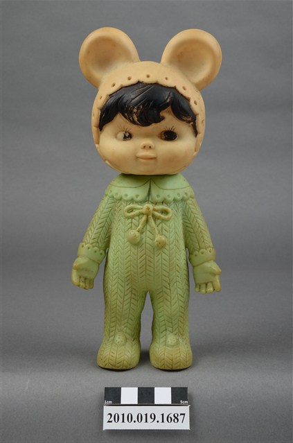 綠衣小孩玩偶 (共9張)