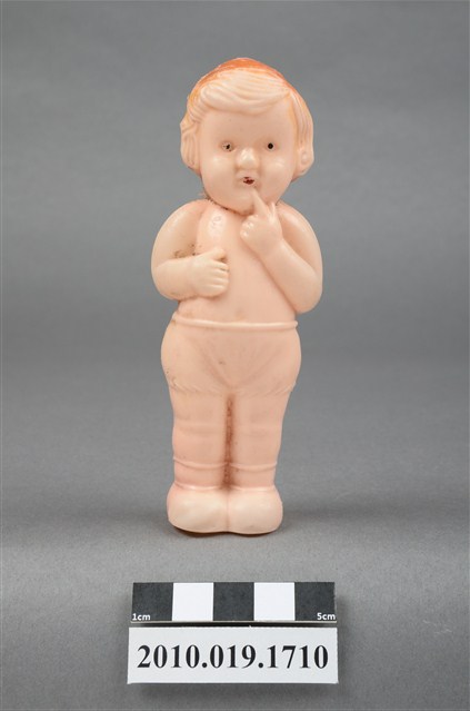 金髮男孩玩偶 (共9張)