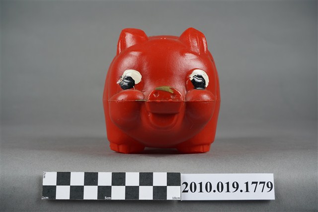 紅色豬造型存錢筒 (共10張)