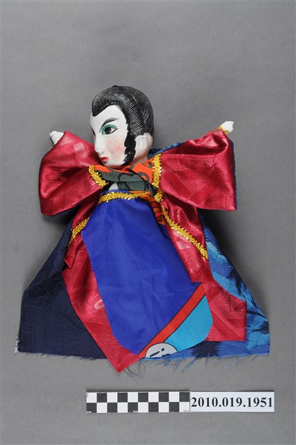 紫藍衣男性布袋戲偶 (共4張)