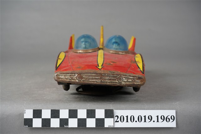 紅色賽車造型玩具 (共10張)