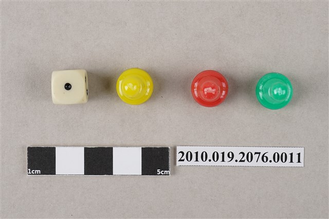 三色跳棋與骰子 (共2張)