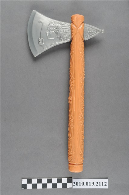 銀色塑膠玩具斧頭 (共4張)