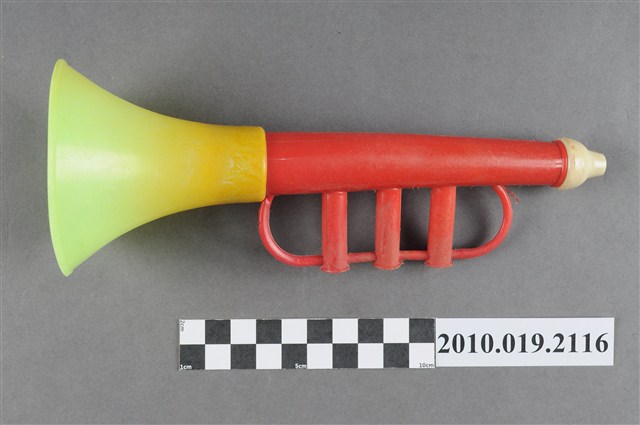 塑膠玩具喇叭 (共4張)