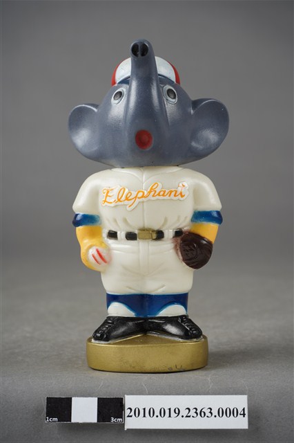 中華職棒兄弟象隊吉祥物玩偶 (共12張)