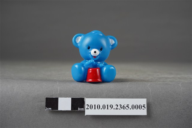 雀巢成長藍熊寶貝玩偶 (共9張)