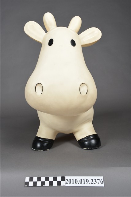 貝比卡兒乳牛造型玩具 (共10張)