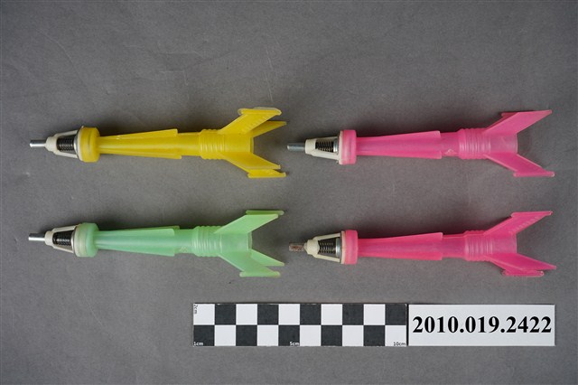 玩具飛鏢組 (共3張)