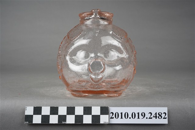 粉色玻璃豬存錢筒 (共9張)