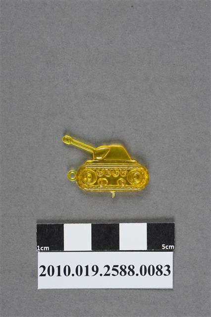 黃色戰車造型尪仔仙 (共2張)