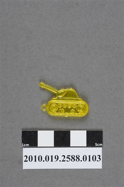 黃色戰車造型尪仔仙 (共2張)