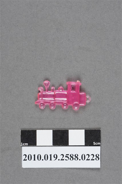 粉紅色蒸機造型尪仔仙 (共2張)